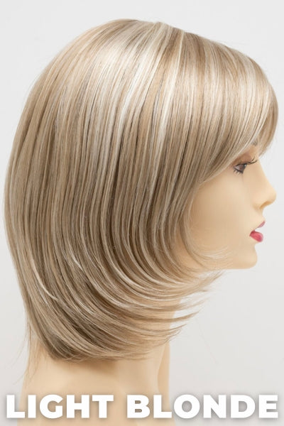 Color Swatch Light Blonde for Envy wig Jasmine. Golden blonde with creamy blonde and platinum blonde highlights.