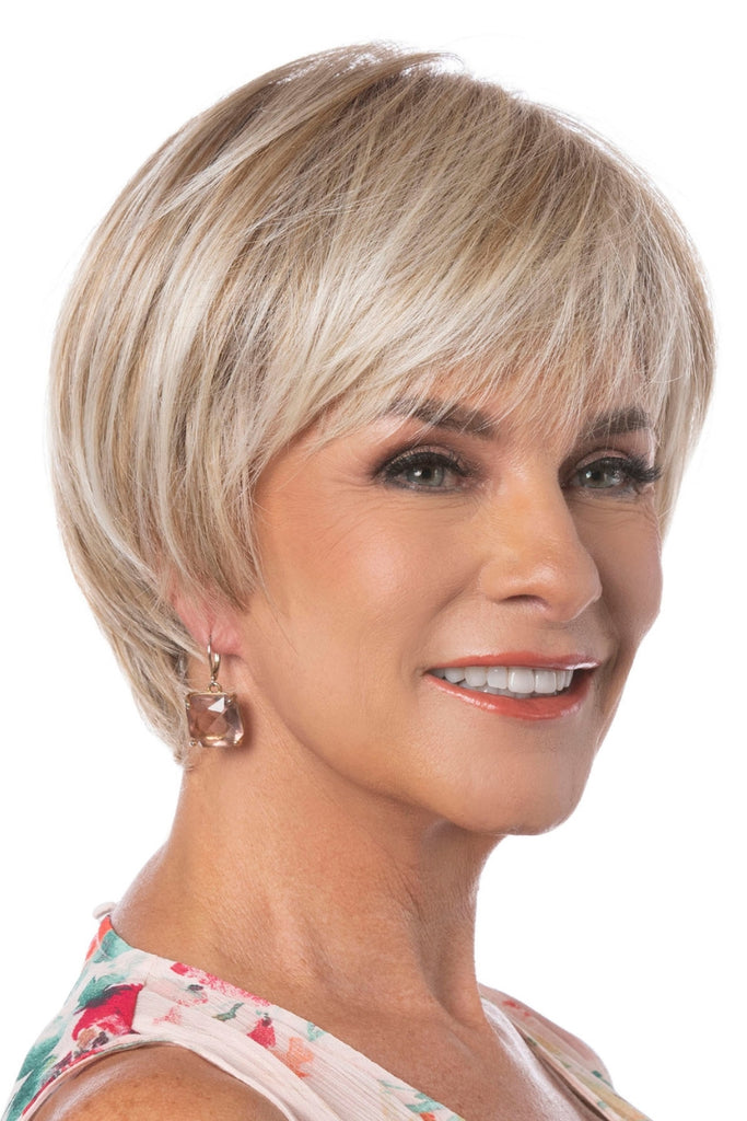 Front view of short length wig by Toni Brattin.